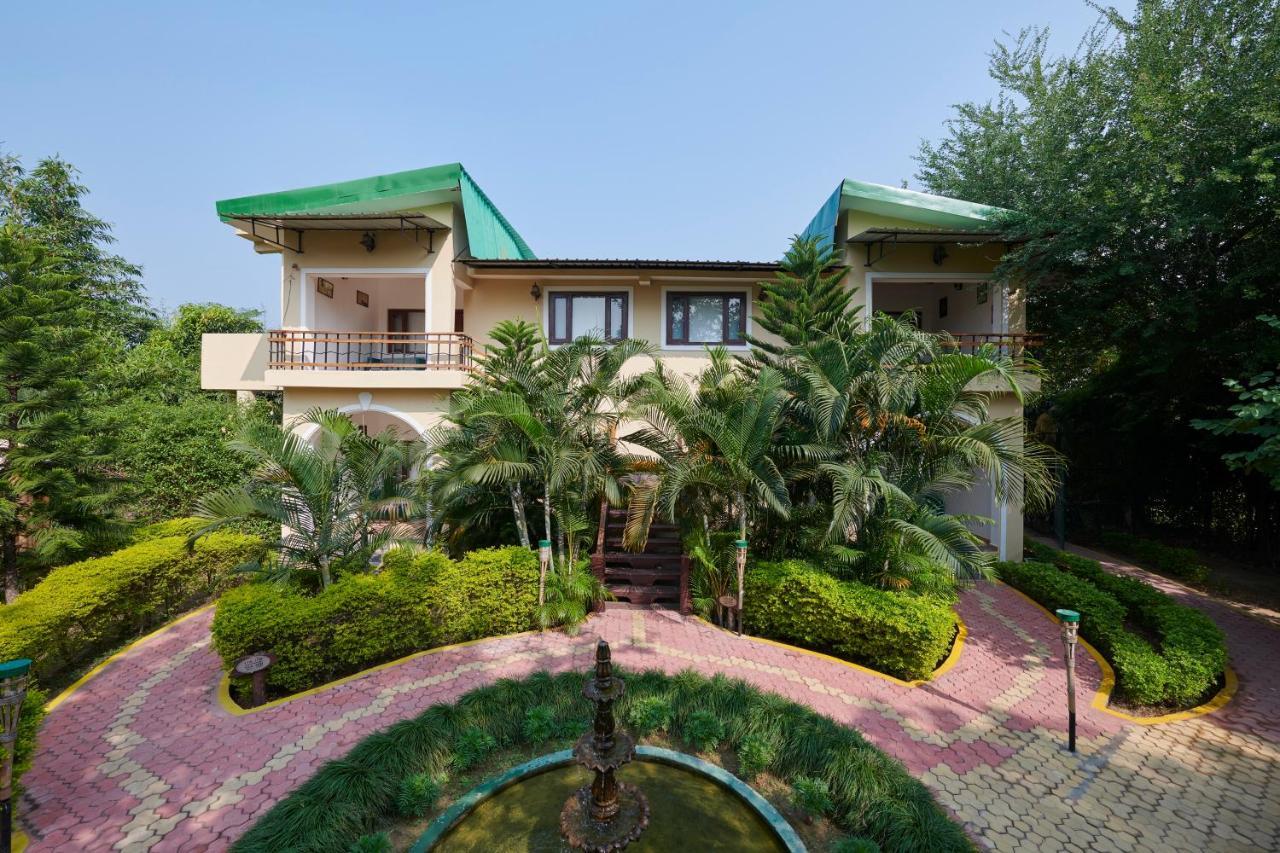 सहारा Acorn Hideaway & 4*