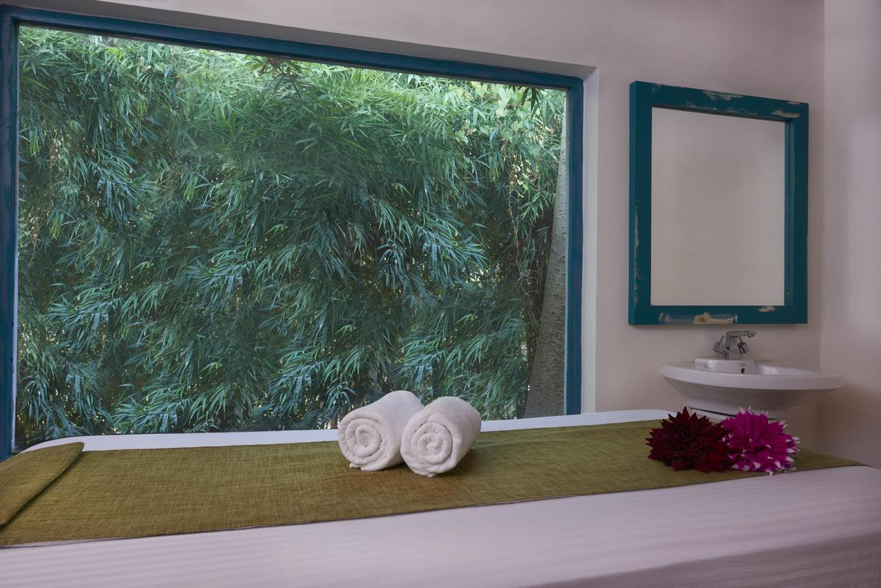 सहारा Acorn Hideaway & 4*